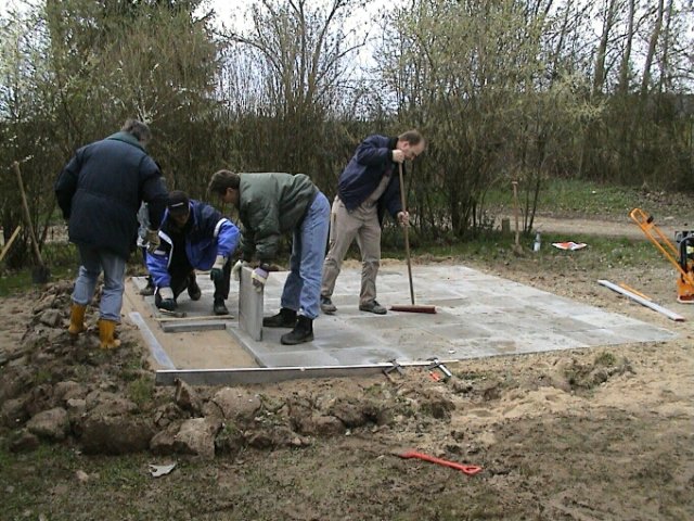 Verlegung Bodenplatten